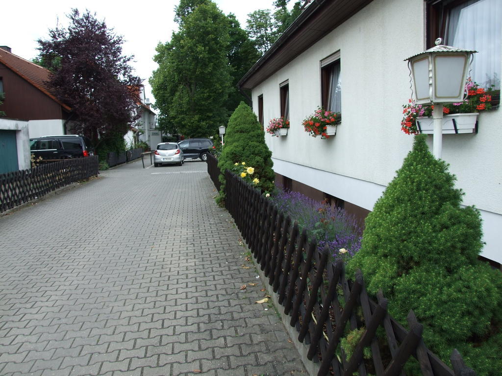 Gaestehaus Palmengarten Нюрнберг Экстерьер фото