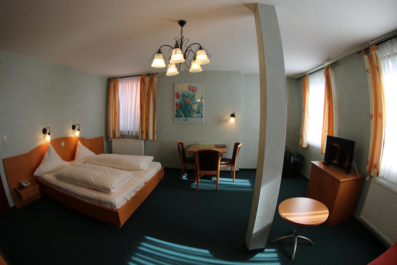 Gaestehaus Palmengarten Нюрнберг Экстерьер фото